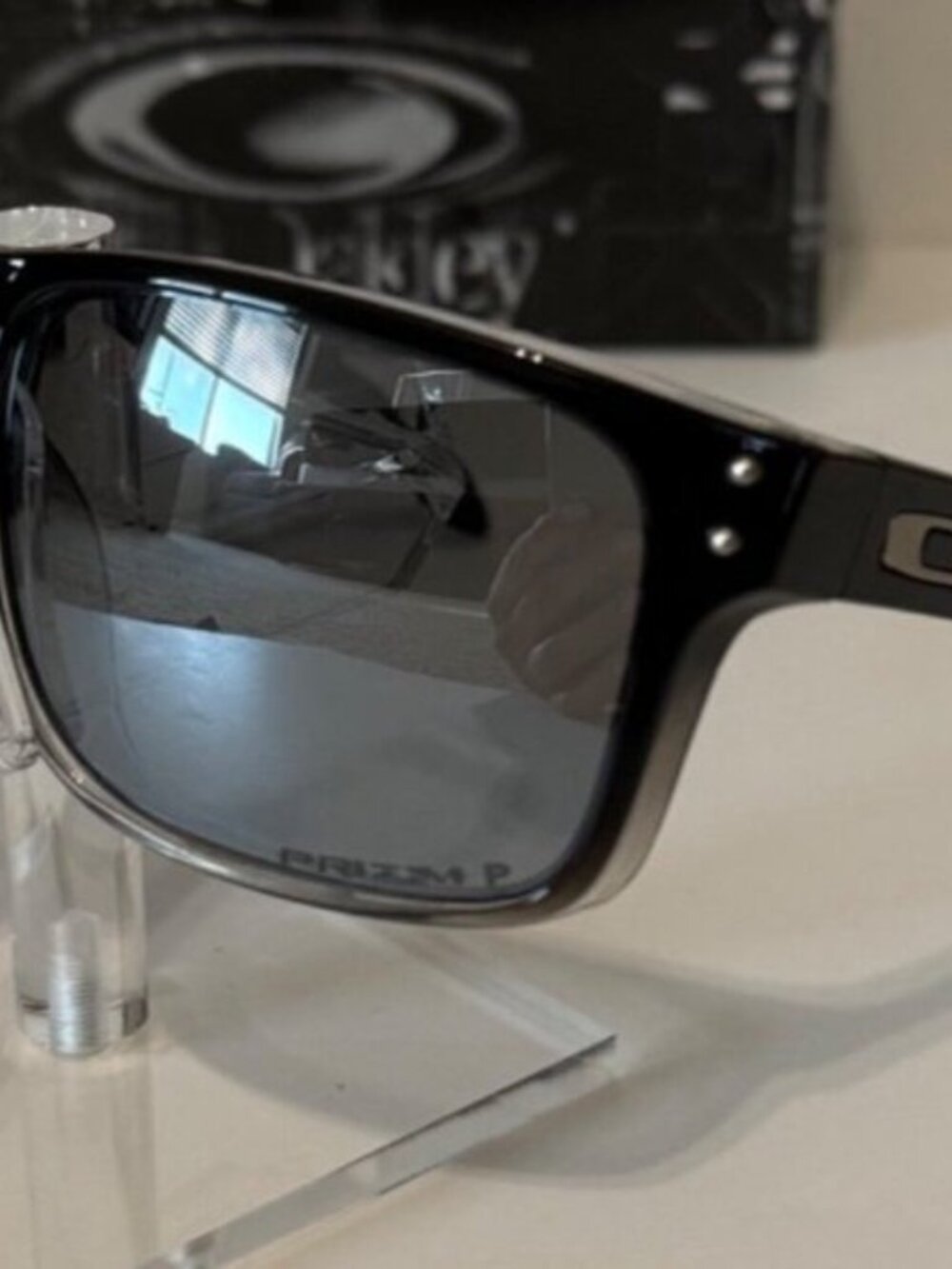 Oakley Holbrook Two Tone Polished Dark Ink Fade 9102 POLARIZED Silver - Picture 3 of 8